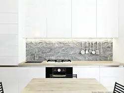 Пешдомани мармарӣ ва countertop чӯбӣ дар акс ошхона