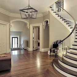 Hallway design in bay window