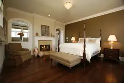 Дизайн спальни с коричневым ламинатом