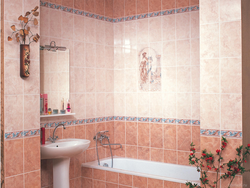 Design of old tiles in the bathroom