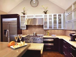 Kitchen Design With Sharp Corners