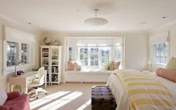 Children's bedroom design with two windows
