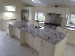 Kitchens made of quartz photo