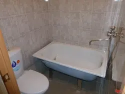 Photo of a dorm bathroom