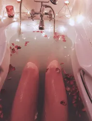 Photo of an aesthetic bath