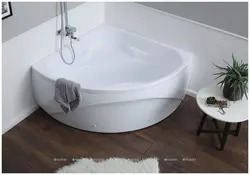 Bathtub 130 by 130 design