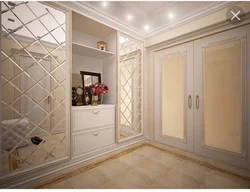 Wardrobe design for the hallway with a 2 meter mirror