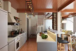 Дизайн кухни в двухэтажном доме