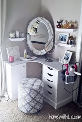 Lady's bedroom mirror photo