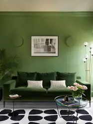 Зеленые цветы в интерьере гостиной фото