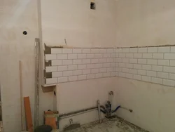 Кай ба насб backsplash сафолҳои дар акс ошхона