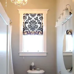 Рулонная штора в ванной комнате фото