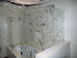 Shower curtains for baths photo