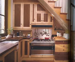 Фото установленной дома кухни