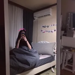 Selfie in bedroom photo