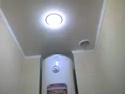 Вентиляция на потолке в ванной фото