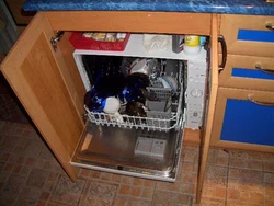 Посудомоечная машина как поставить на кухню фото