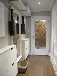 Panel ev fotoşəkilində kiçik koridor