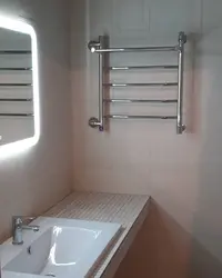Дизайн ванной где полотенцесушитель