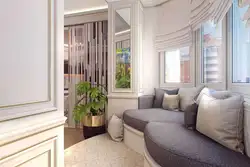 Интерьер гостиной с балконной дверью фото