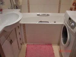 Bath design 170x170 with washing machine