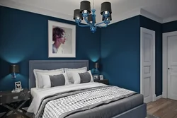 Спальня белая с синим фото