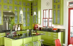 What colors goes with pistachio in the kitchen interior