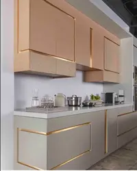 Дизайн кухни в золоте