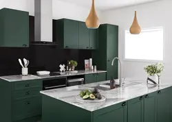 Весь дизайн зелено коричневой кухни