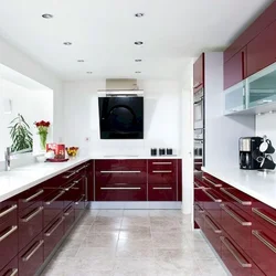 С какими цветами сочетается бордовый цвет в интерьере кухни