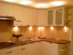 Размещение светильников на кухне фото