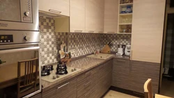 Пешдоман ва countertop барои як акс ошхона беж