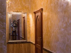 Photo of the wall in the hallway with Venetian plaster