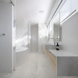 Minimalist bath design