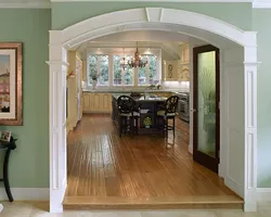 Door arches to the kitchen photo