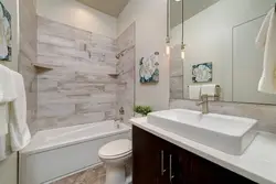 Quartz vinyl in the bathroom design