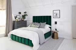 Bedrooms with green bed design