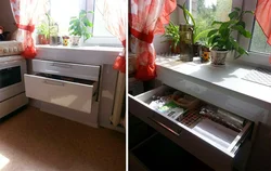 Дизайн холодильника под окном на кухне в хрущевке фото