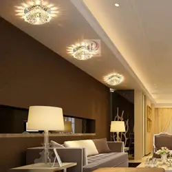 Натяжной потолок с точечными светильниками фото в гостиной