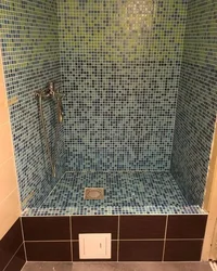 Kirəmitli duşlu vanna otağının fotoşəkili