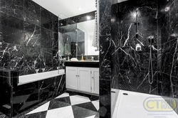 Черно белая плитка под мрамор в ванной фото дизайн