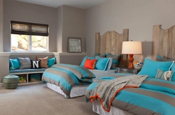 What color goes with blue in a bedroom interior