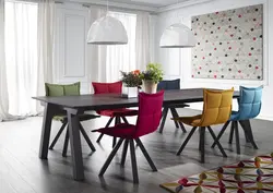 Фото кухонных столов и стульев в интерьере кухонь