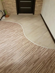 Design of laminate floors in the hallway photo