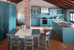 Бежево голубая кухня в интерьере фото