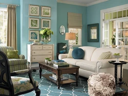 Colors combined with blue in the living room interior