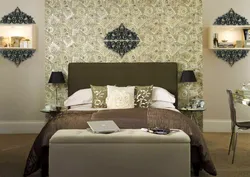 How to combine wallpaper photo in the bedroom