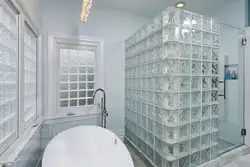 Ванна из стеклоблоков фото