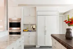 Современный шкаф на кухню фото