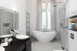 Freestanding bathroom in the interior